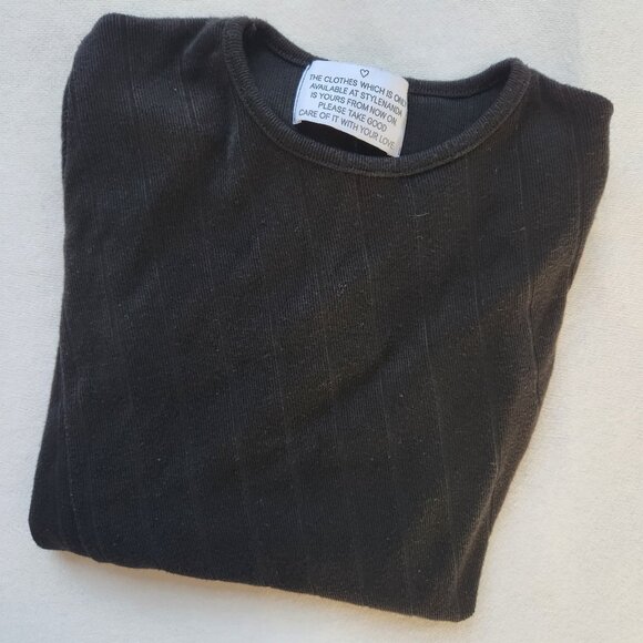 Stylenanda  Black Ribbed Long Sleeve Top Soft Comfy Cozy Korean Layer Minimalist - Picture 1 of 9